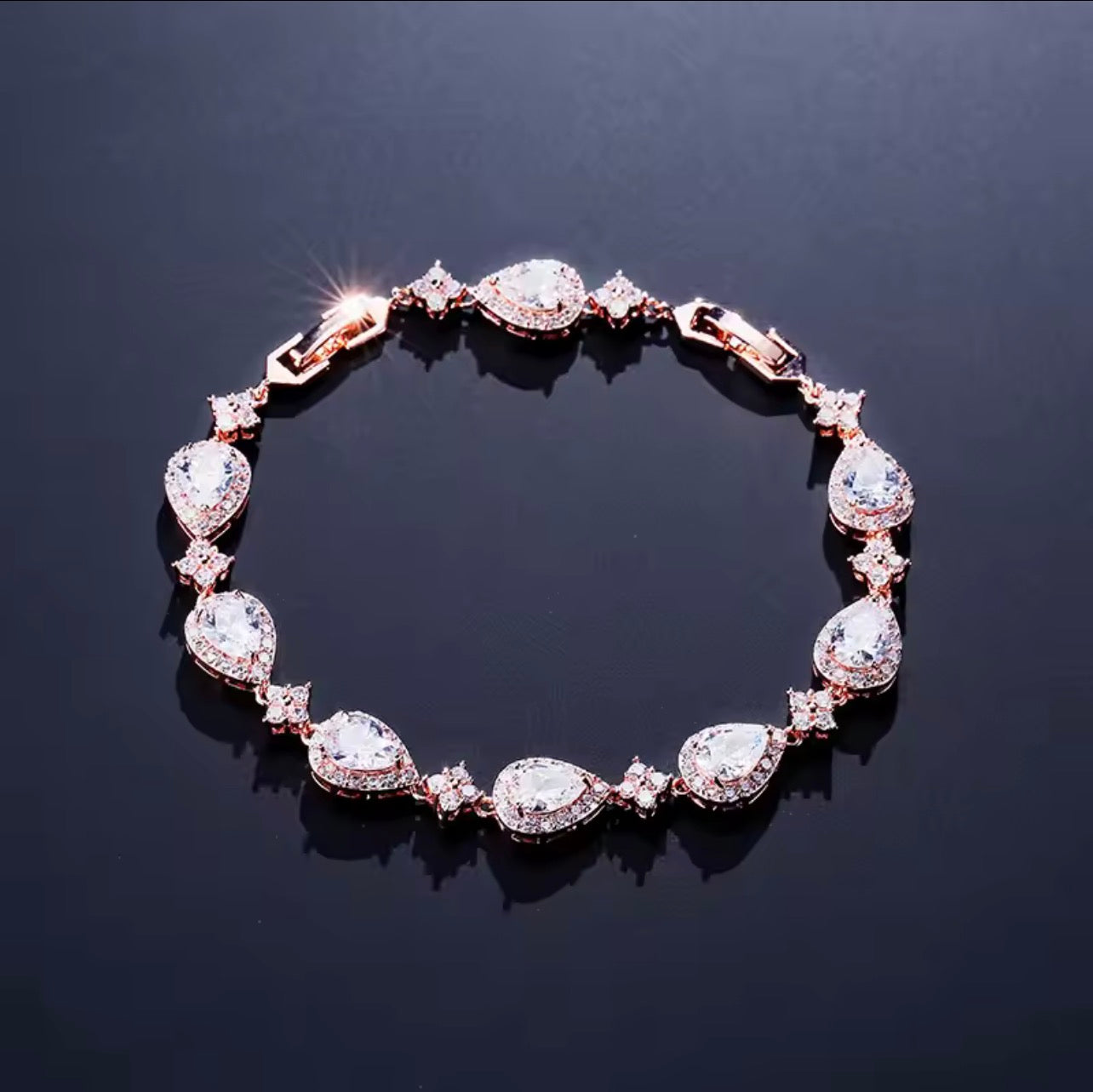 Star Spaced Versailles Crystal  Teardrop Halo